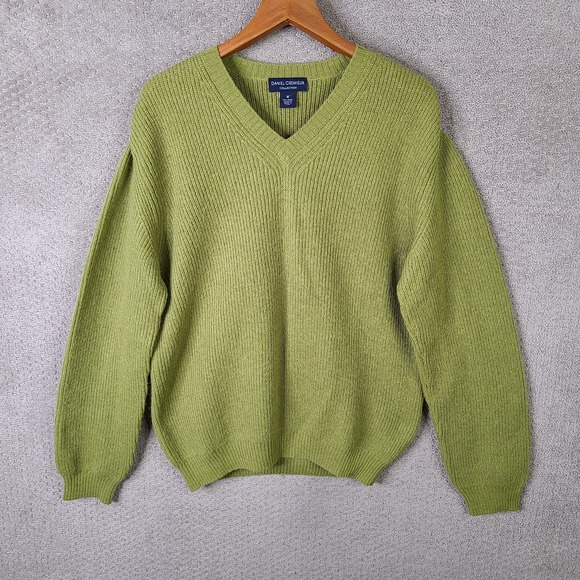 Daniel Cremieux Sweater Mens Medium Green 100% Baby Alpaca Pullover V Neck - Picture 1 of 8